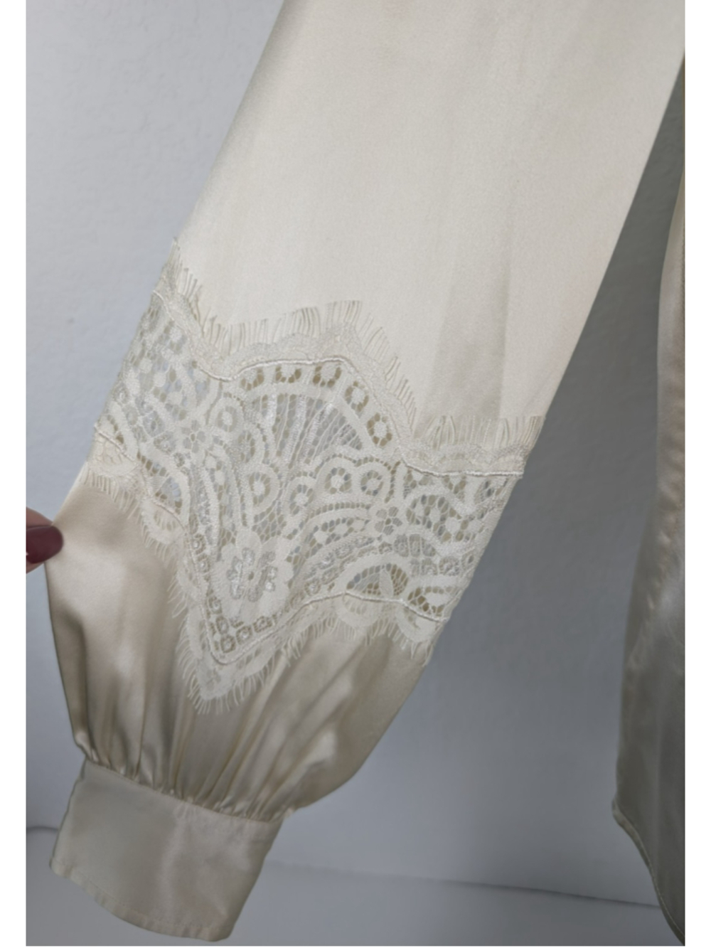 LilySilk Armeria Mulberry Silk Shirt Blouse Sz L Ivory Lace Luxury Elegant - Picture 5 of 12